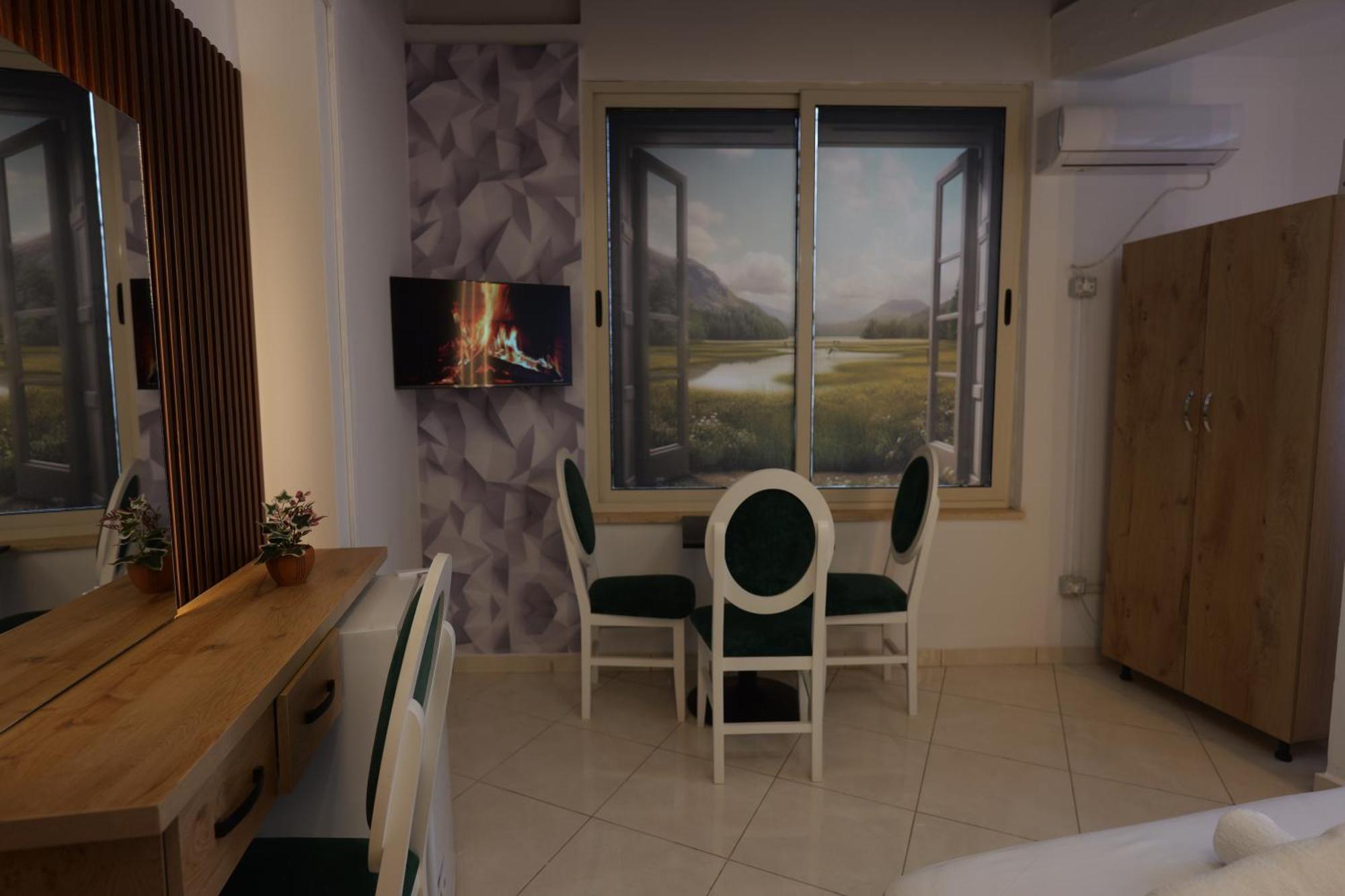 Golden Sleep Hostel Shkoder Luaran gambar