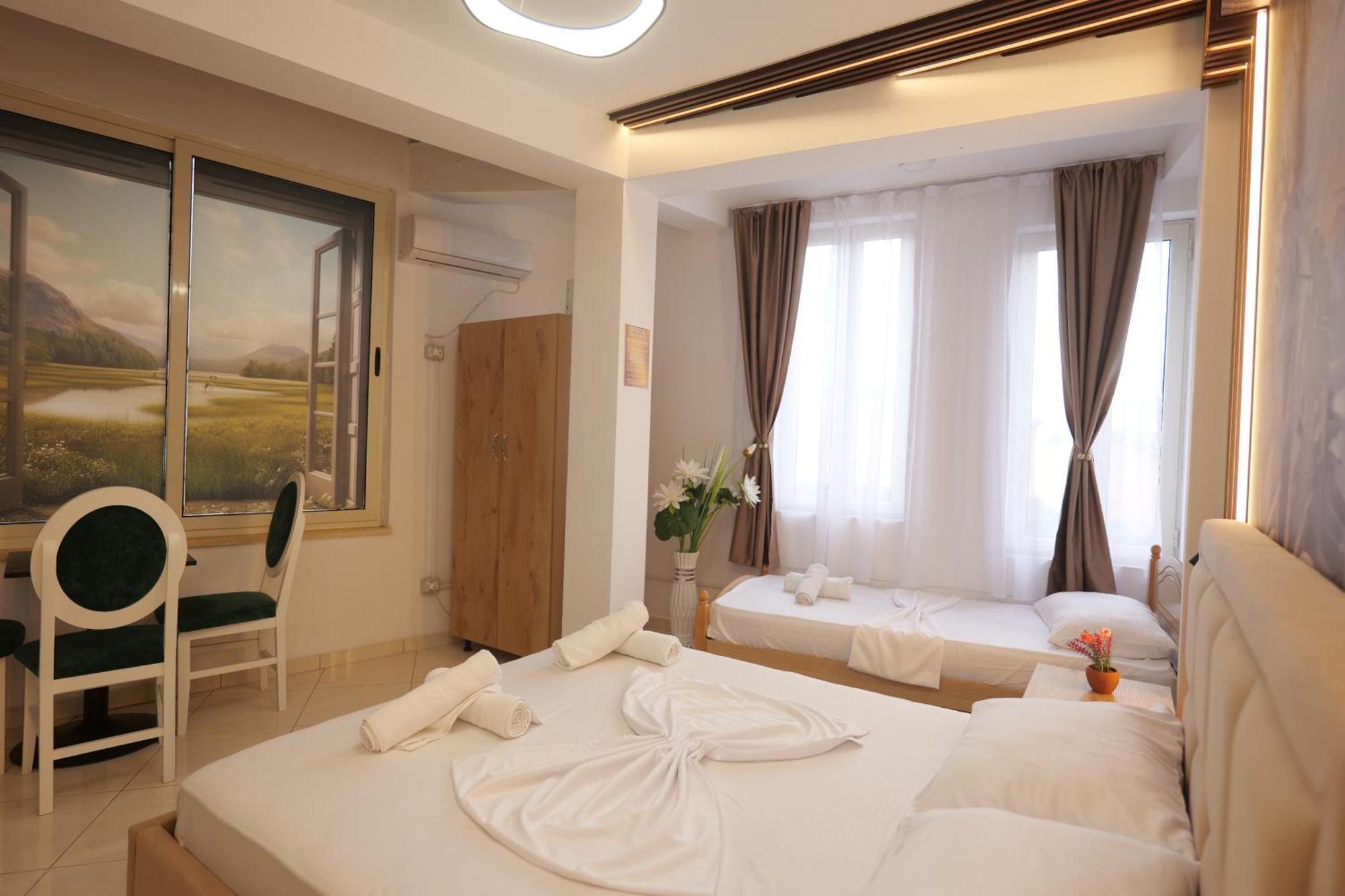 Golden Sleep Hostel Shkoder Luaran gambar