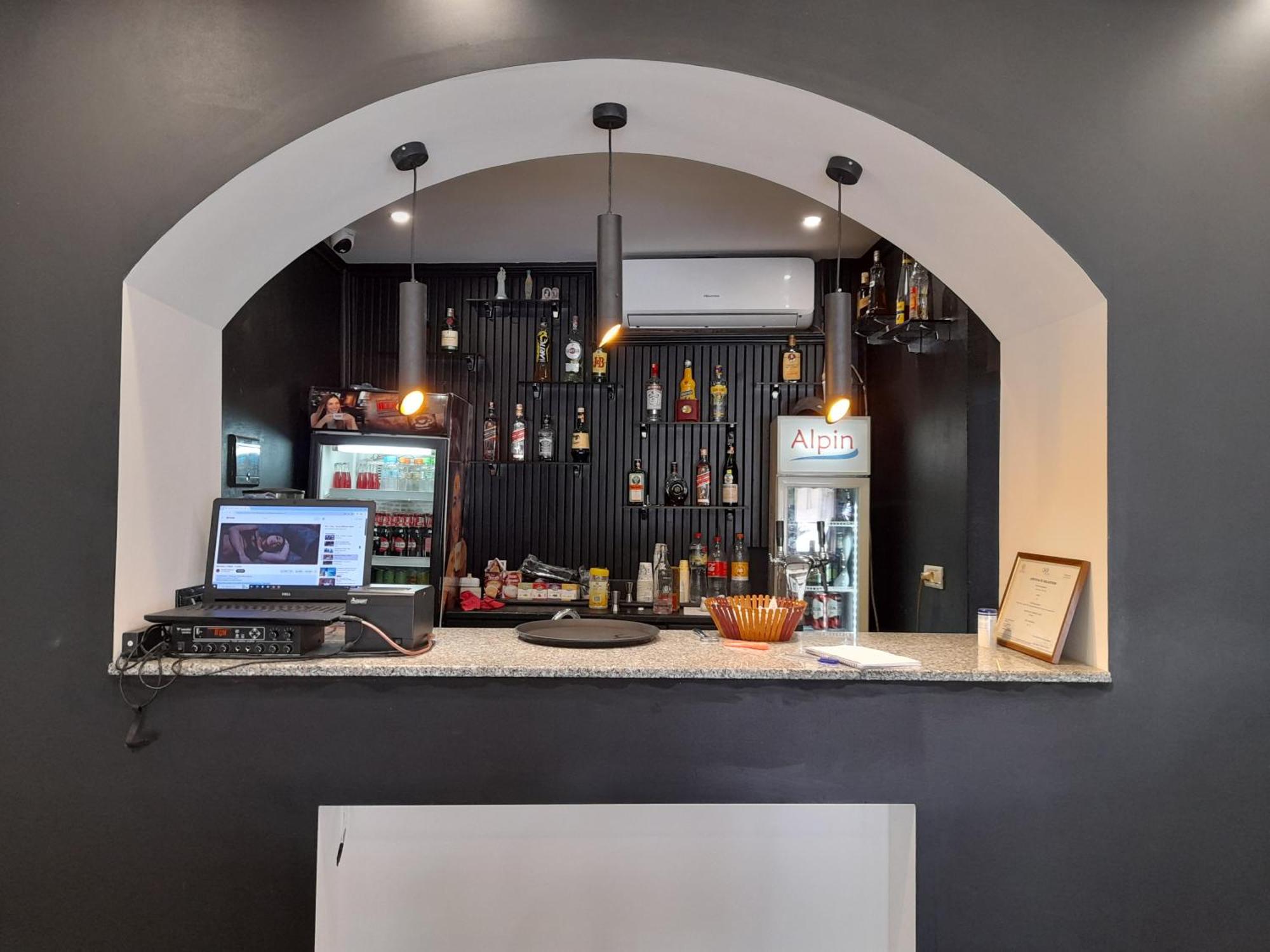 Golden Sleep Hostel Shkoder Luaran gambar