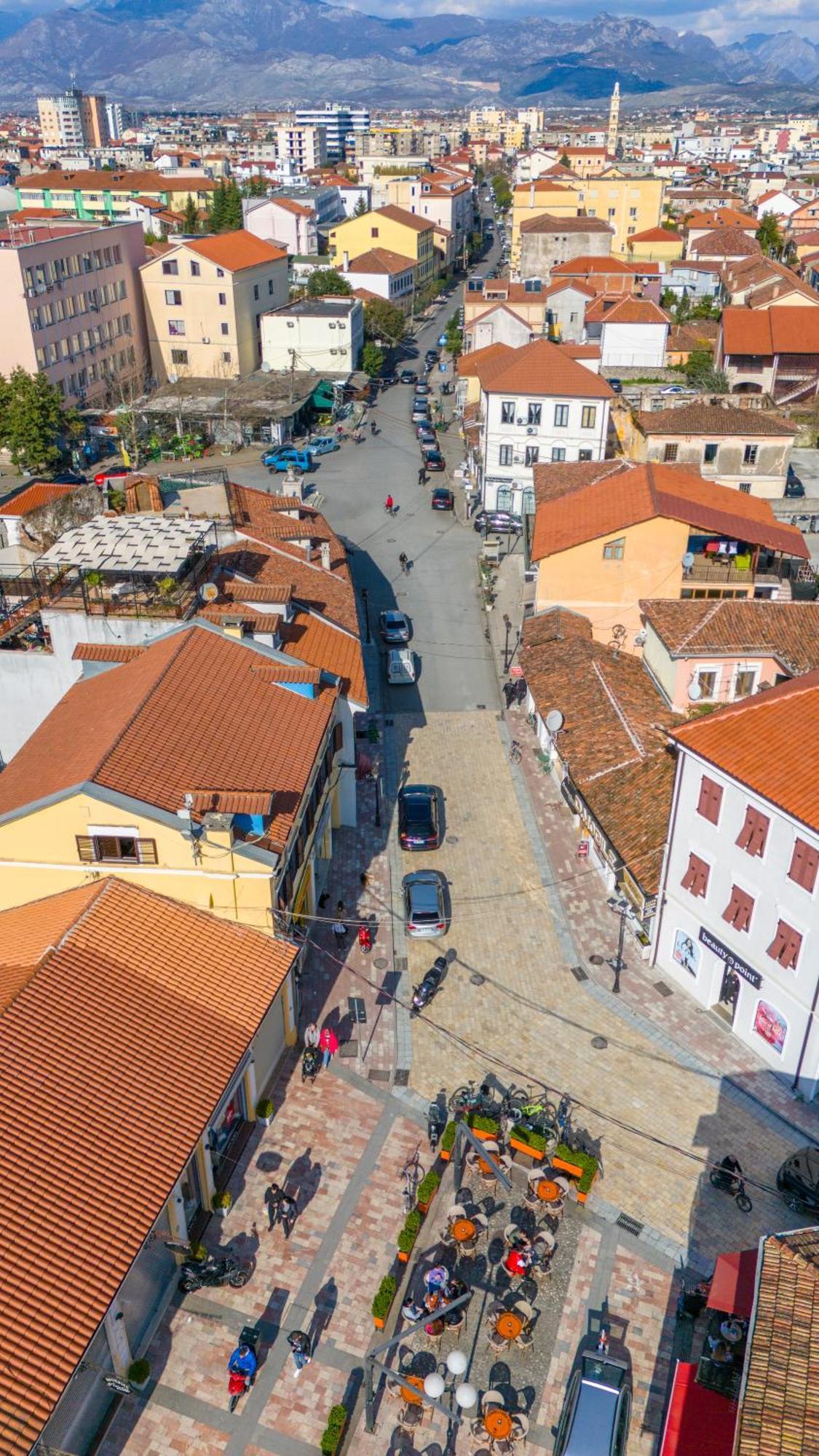 Golden Sleep Hostel Shkoder Luaran gambar