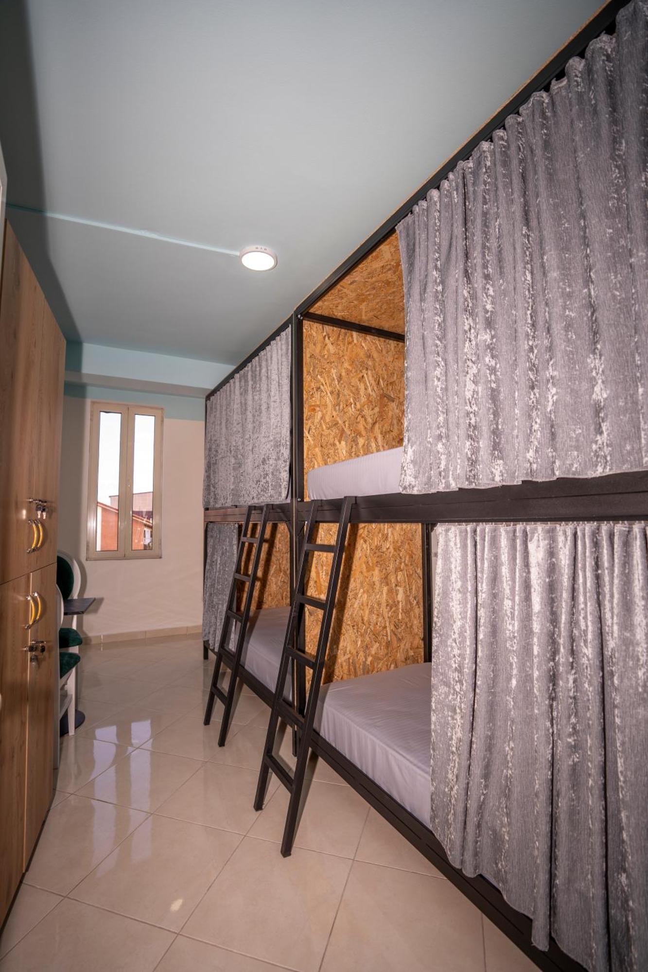 Golden Sleep Hostel Shkoder Luaran gambar
